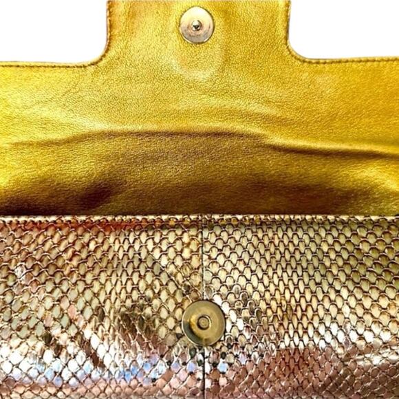 Jimmy Choo Metallic Gold
Snakeskin Leather Tulita Pochette
Bag - Picture 6 of 15